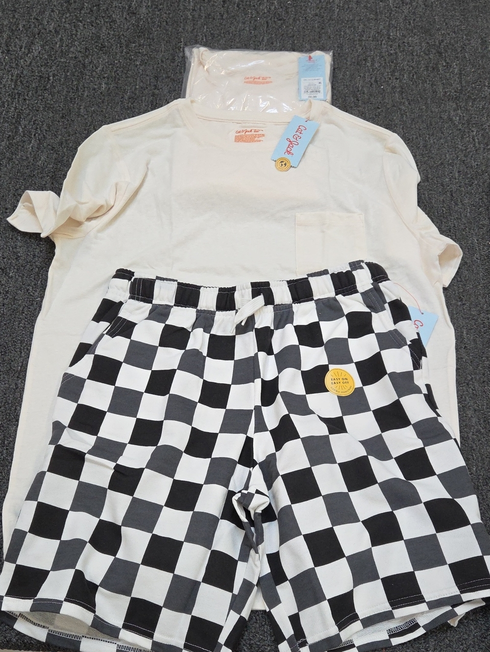 (#1C) Cat & Jack 2 Shirts & 1 Pair Black & White Checkered Shorts